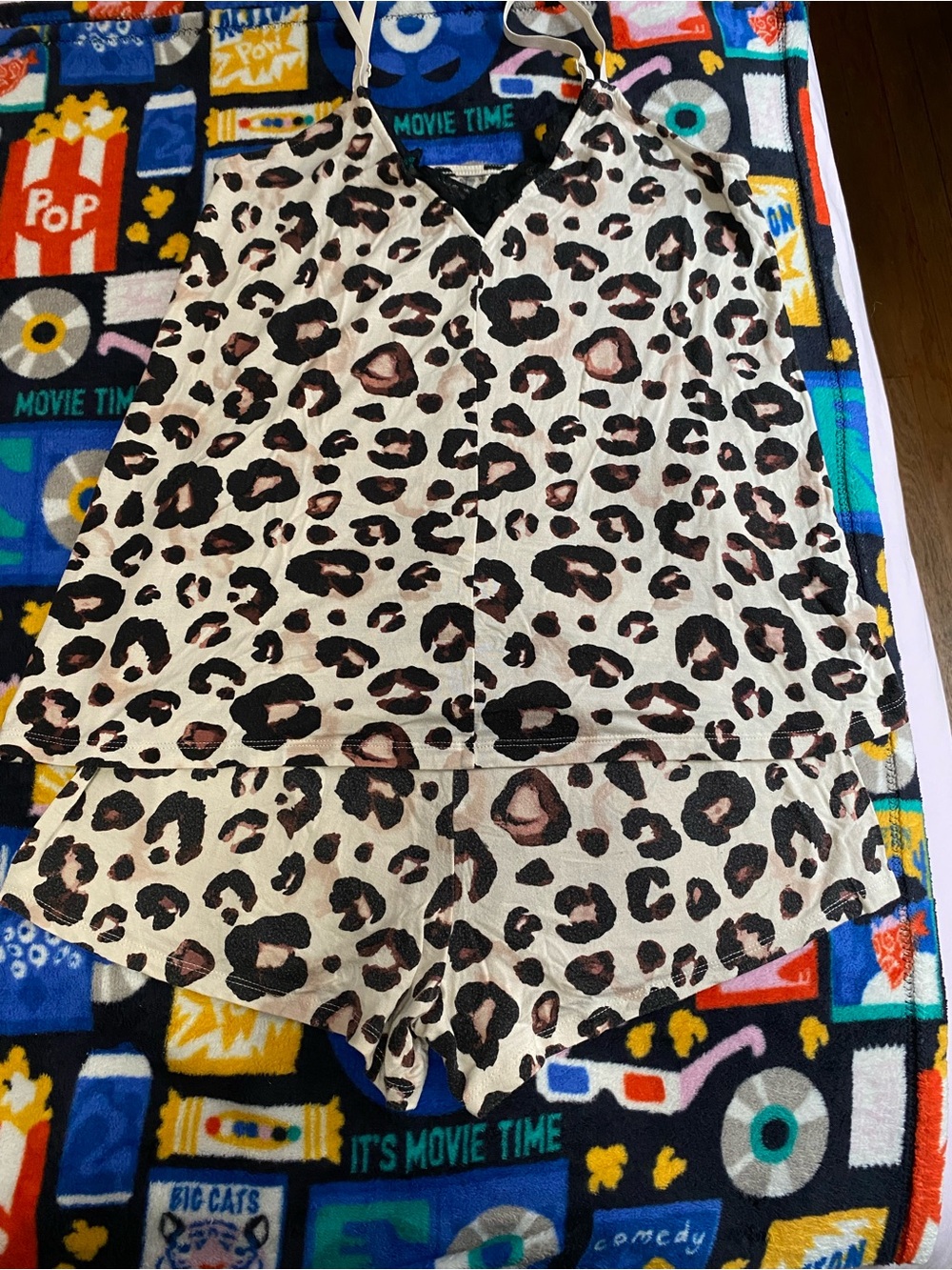 Pajama Bundle of (2) Size Small - Picture 2 of 3